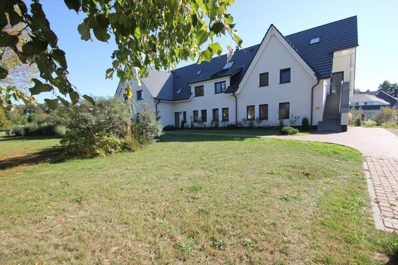 Strandresort Rex Rugia - Haus 30-6 C inkl Sauna-Schwimmbadnutzung im AHOI Sellin Lobbe Exterior foto